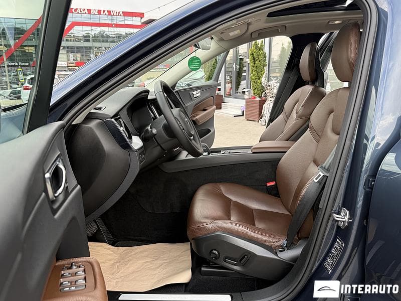 2021 Volvo XC 60 — Miniatură 5