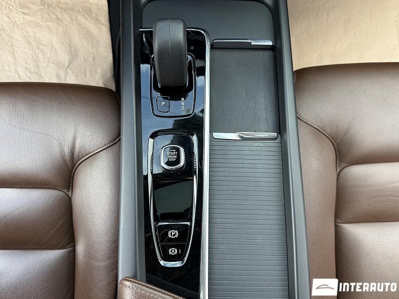 2021 Volvo XC 60 — Miniatură 13