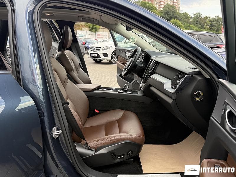 2021 Volvo XC 60 — Miniatură 17