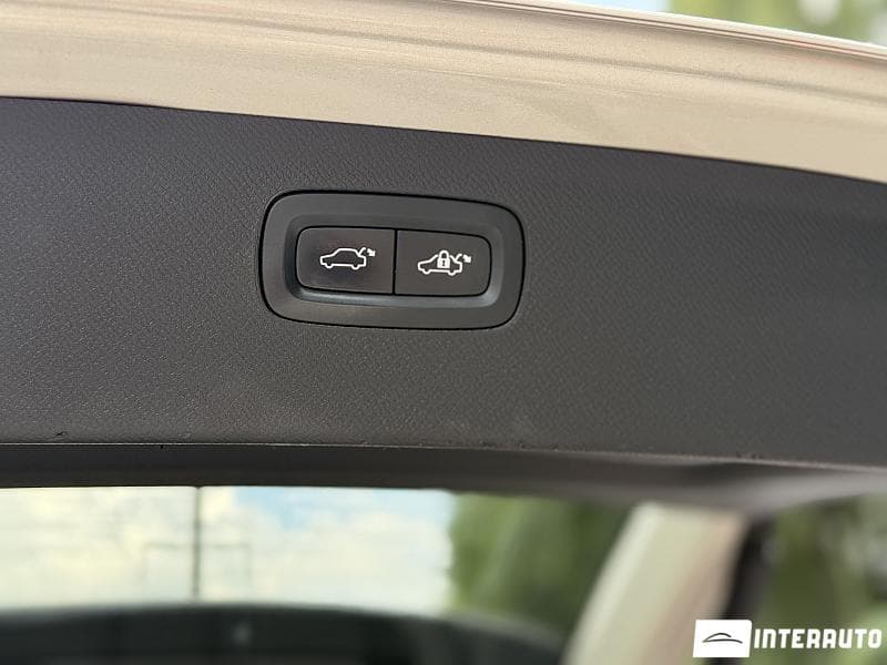 2015 Volvo XC 90 — Miniatură 21