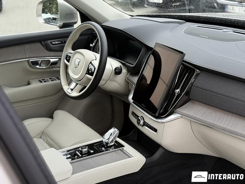 2025 Volvo XC 90 — Miniatură 19