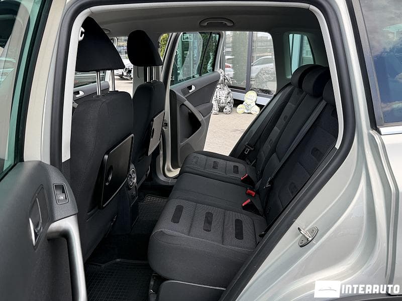 2009 Volkswagen Tiguan — Miniatură 16