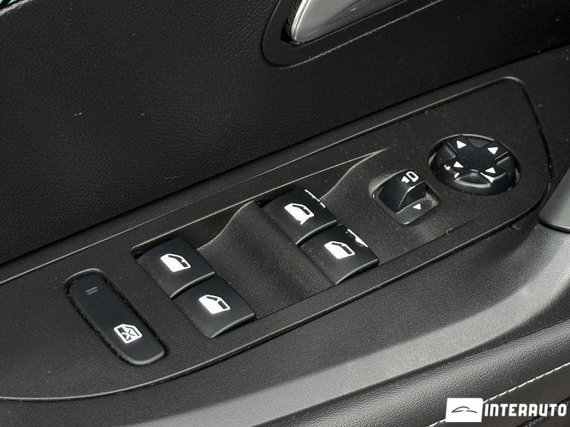 2021 Peugeot 2008 — Miniatură 6