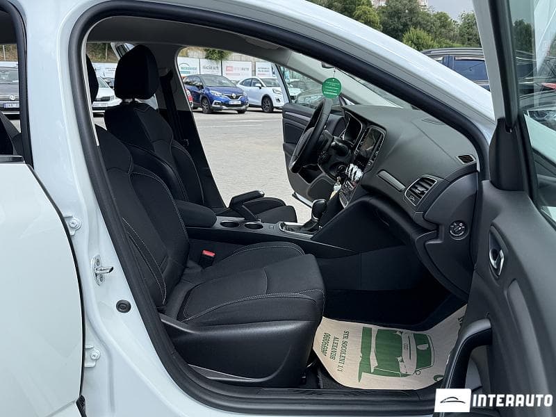Renault Megane 2022 — Миниатюра 15