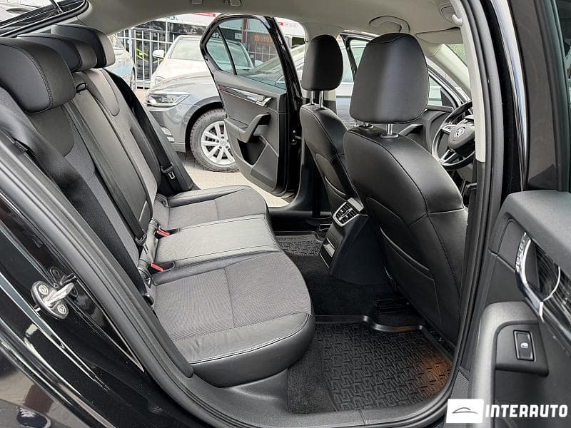 2018 Skoda Octavia — Miniatură 8