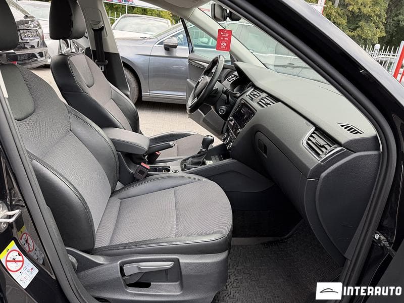 2018 Skoda Octavia — Miniatură 6