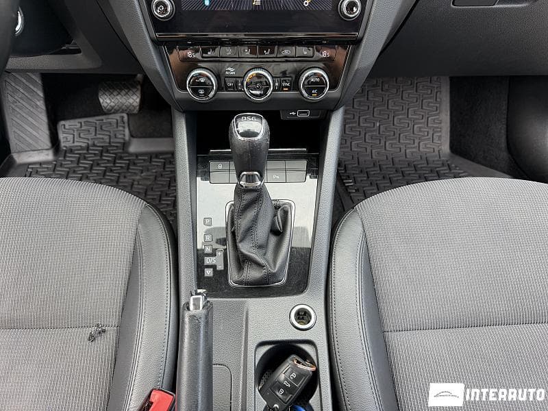 2018 Skoda Octavia — Miniatură 14