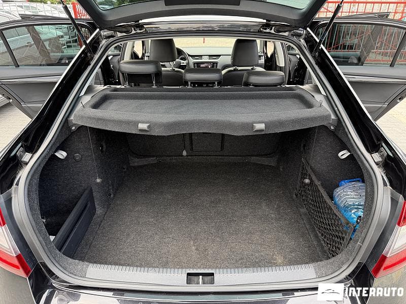 2018 Skoda Octavia — Miniatură 17