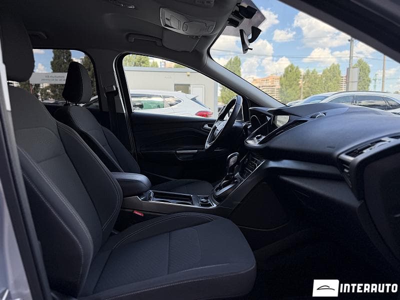 2019 Ford Kuga — Miniatură 9