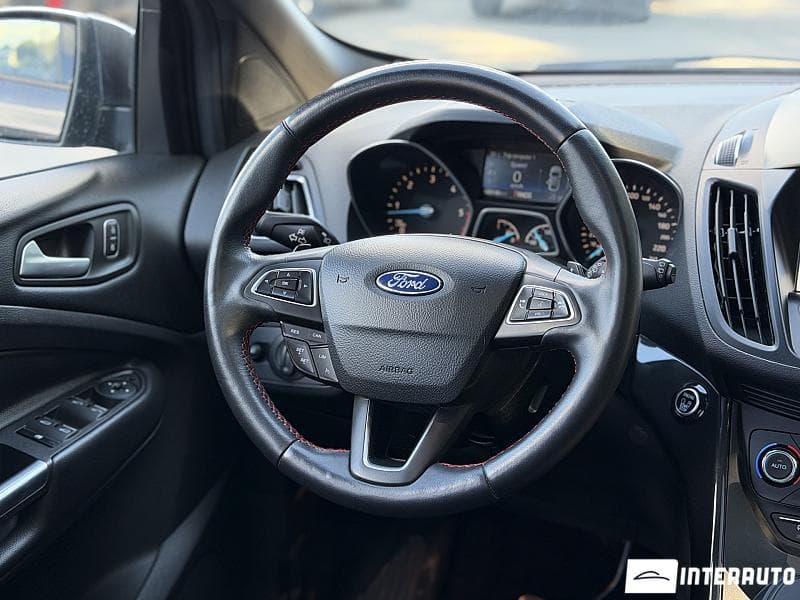 2018 Ford Kuga — Miniatură 13
