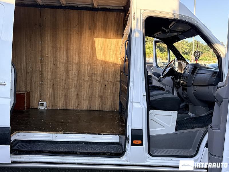 2016 Volkswagen Crafter — Miniatură 15