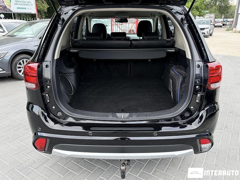 2015 Mitsubishi Outlander — Miniatură 18