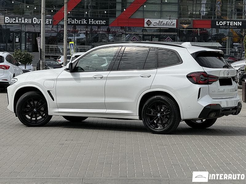 BMW X3 3.0e 2022 — Миниатюра 4