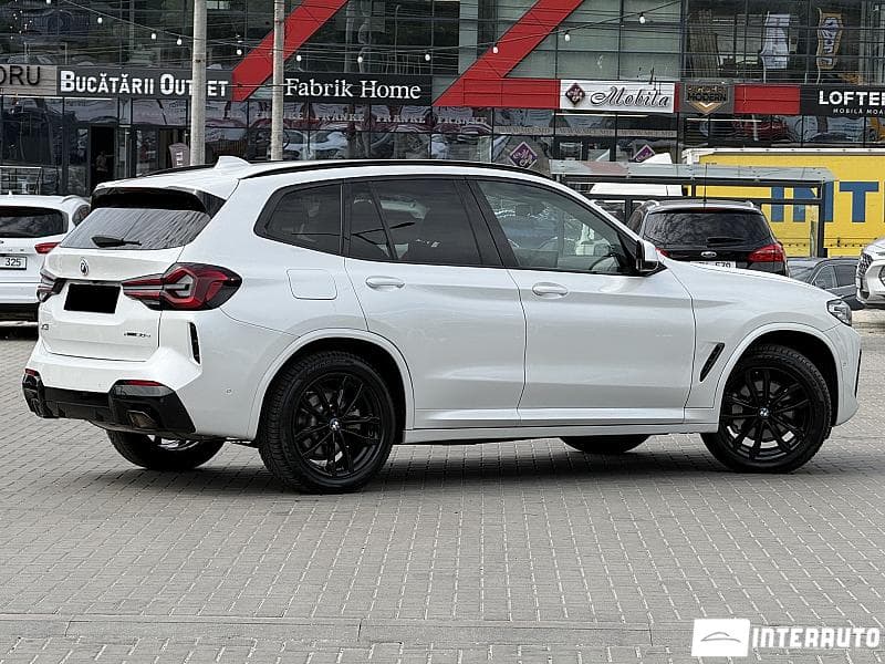 BMW X3 3.0e 2022 — Миниатюра 3