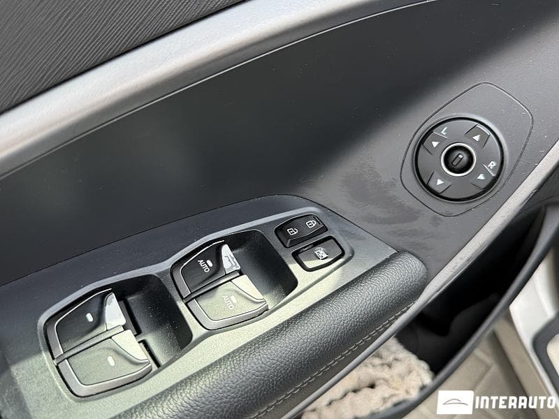 Hyundai Santa Fe 2017 — Миниатюра 23