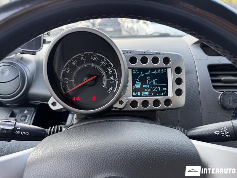 2012 Chevrolet Spark — Miniatură 10
