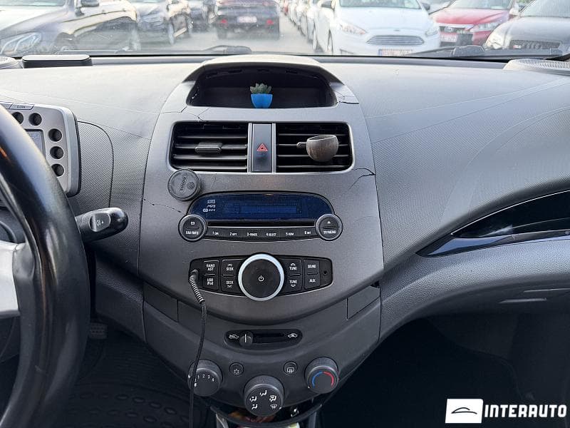 2012 Chevrolet Spark — Miniatură 12