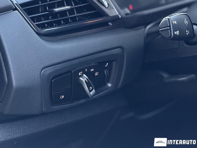 2019 BMW 225XE — Miniatură 19