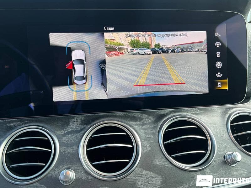 2021 Mercedes E 350 — Miniatură 16