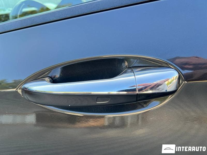 2021 Mercedes E 350 — Miniatură 5