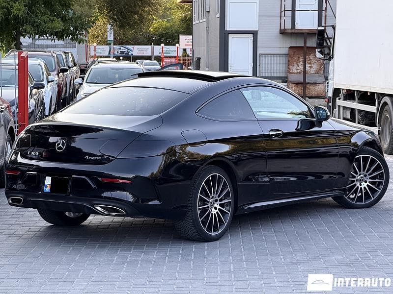 2020 Mercedes C 300 — Miniatură 4