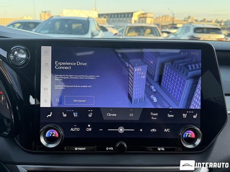 Lexus RX 500h 2023 — Миниатюра 11