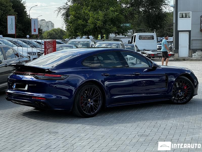 2021 Porsche Panamera GTS — Miniatură 3