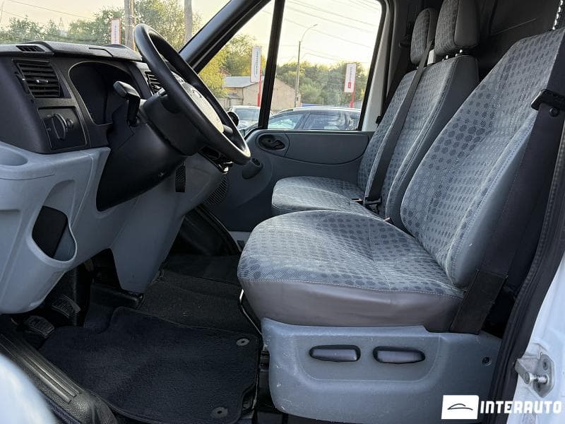 Ford Transit 2011 — Миниатюра 5