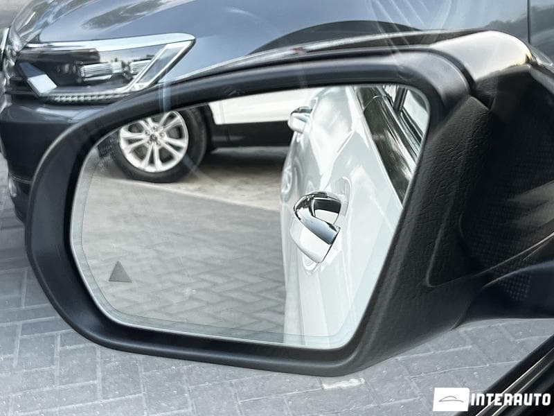 2016 Mercedes C 300 — Miniatură 18