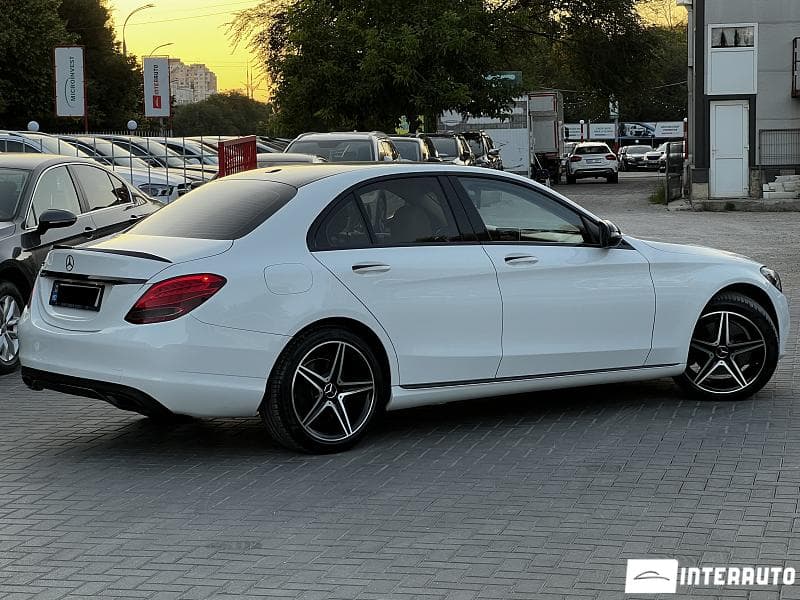 2016 Mercedes C 300 — Miniatură 4