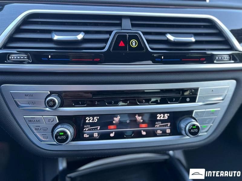 2019 BMW 745e — Miniatură 18