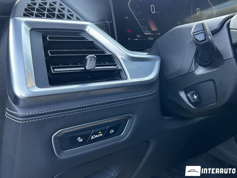 2023 BMW X7 4.0d — Miniatură 19