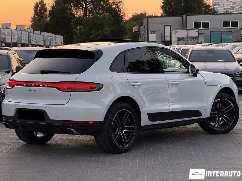 Porsche Macan 2021 — Миниатюра 3