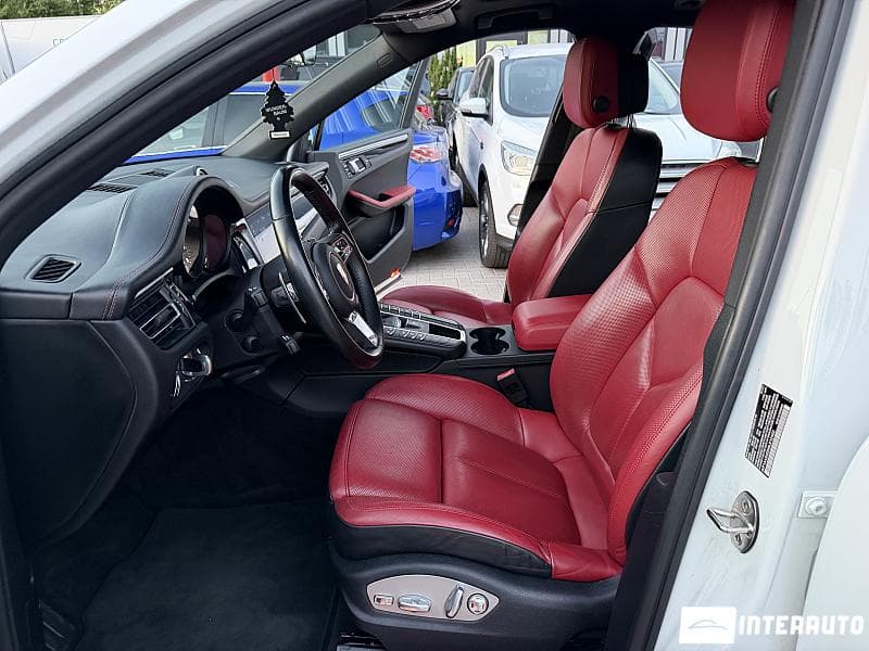 Porsche Macan 2021 — Миниатюра 5