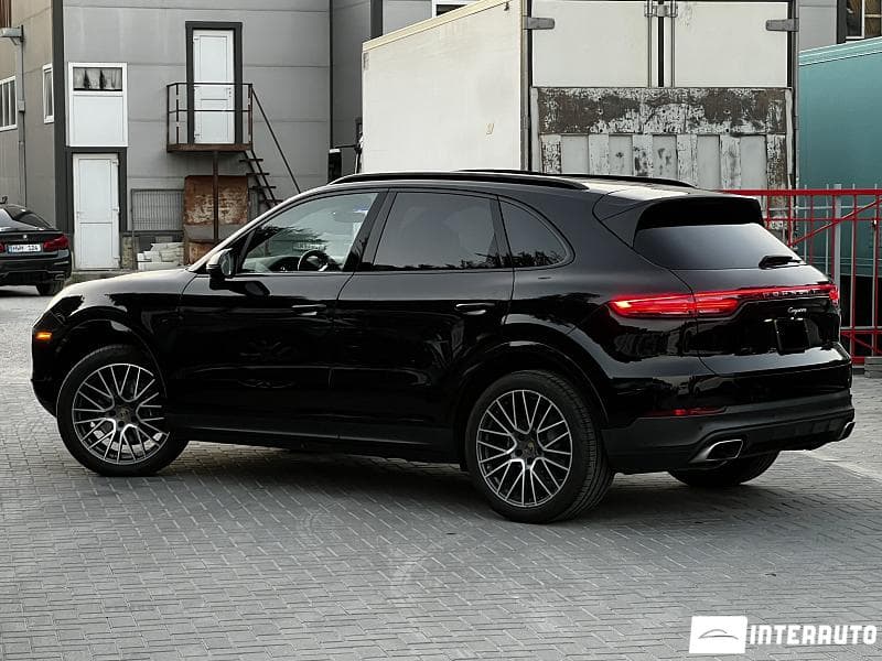 Porsche Cayenne 2019 — Миниатюра 2