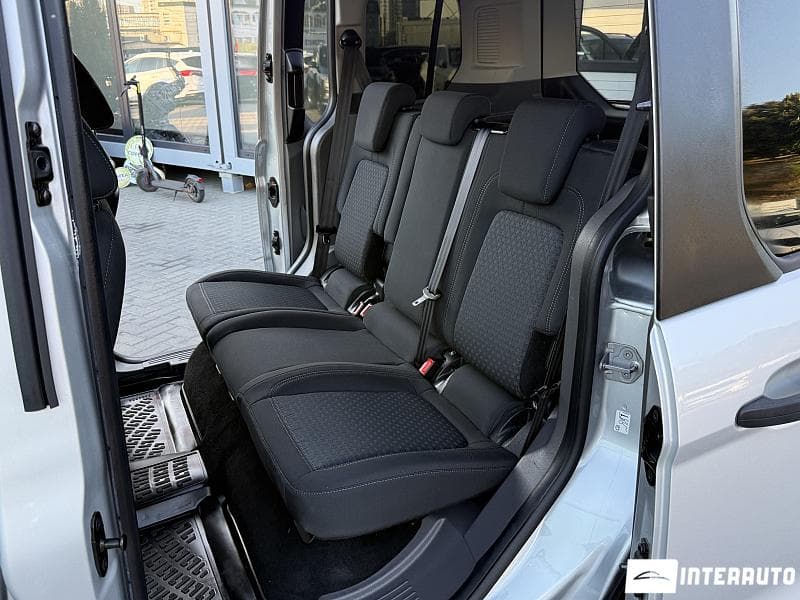 Ford Tourneo Connect 2019 — Миниатюра 15