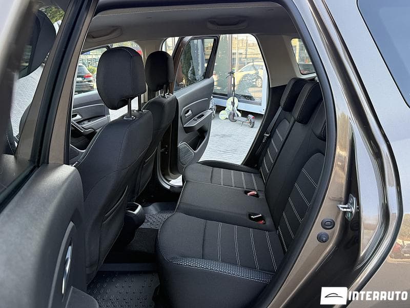 Dacia Duster 2021 — Миниатюра 16