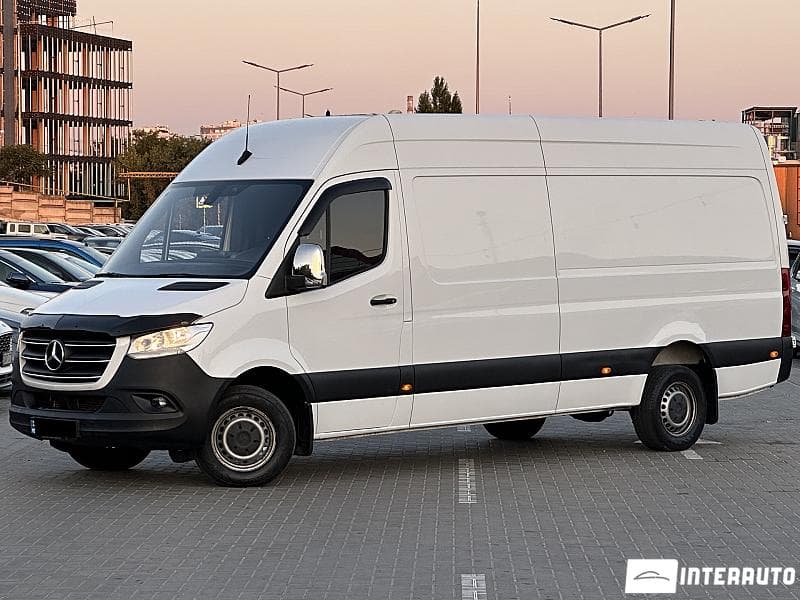 2021 Mercedes Sprinter — Miniatură 2