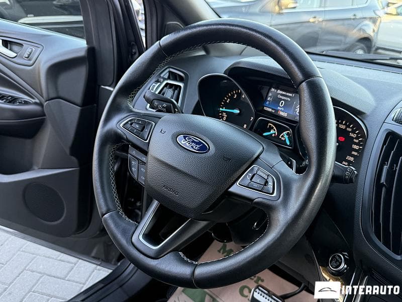 2017 Ford Kuga — Miniatură 7