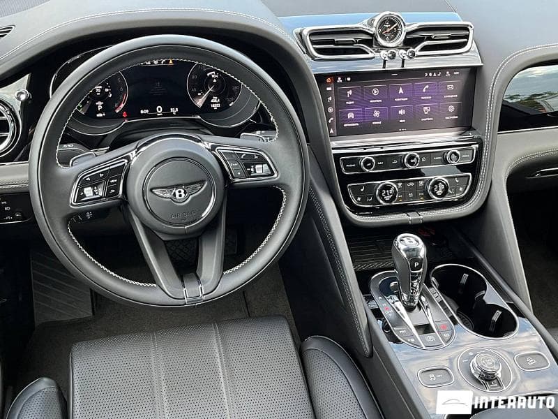 2021 Bentley Bentayga — Miniatură 9