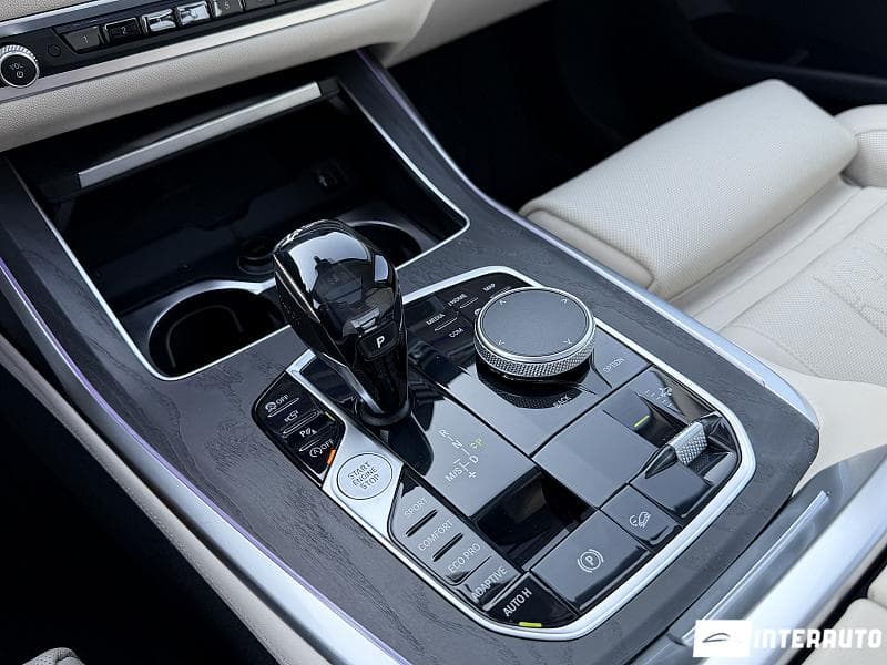 BMW X7 4.0i 2019 — Миниатюра 12