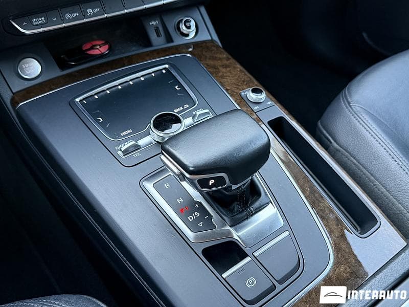 Audi Q5 2018 — Миниатюра 11