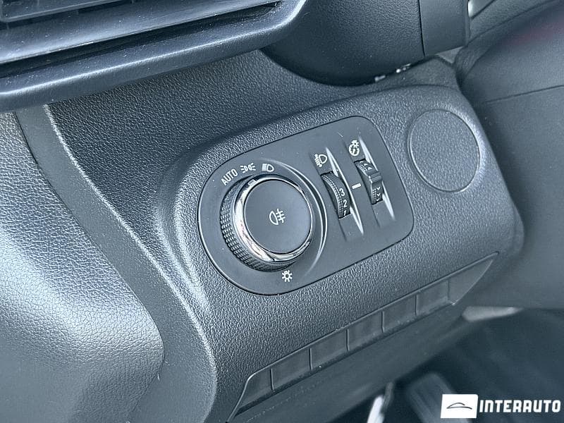 Opel Combo 2020 — Миниатюра 12