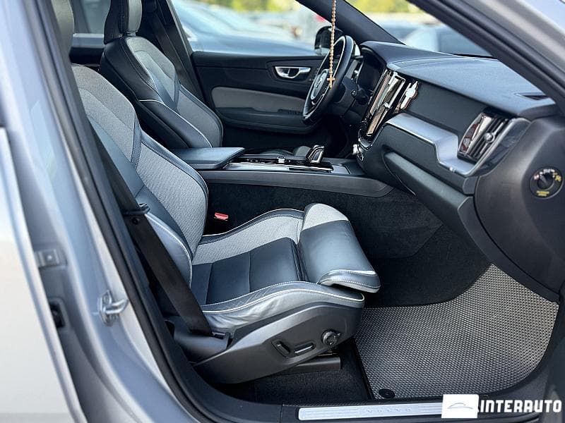 Volvo XC 60 2021 — Миниатюра 20