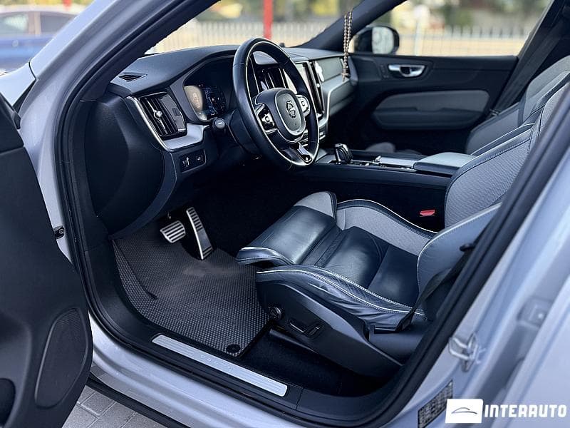 Volvo XC 60 2021 — Миниатюра 6