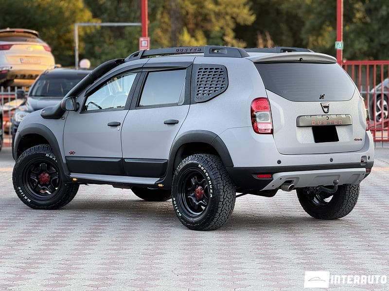 2016 Dacia Duster — Miniatură 3