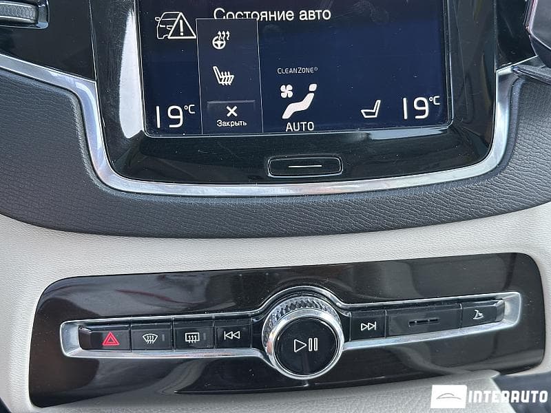 2016 Volvo XC 90 — Miniatură 12