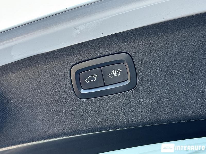2016 Volvo XC 90 — Miniatură 25