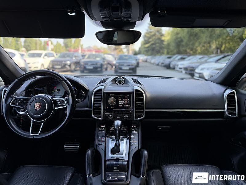 2015 Porsche Cayenne S Hybrid — Miniatură 20