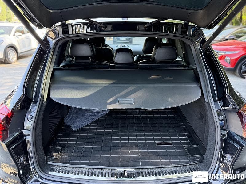 2015 Porsche Cayenne S Hybrid — Miniatură 23